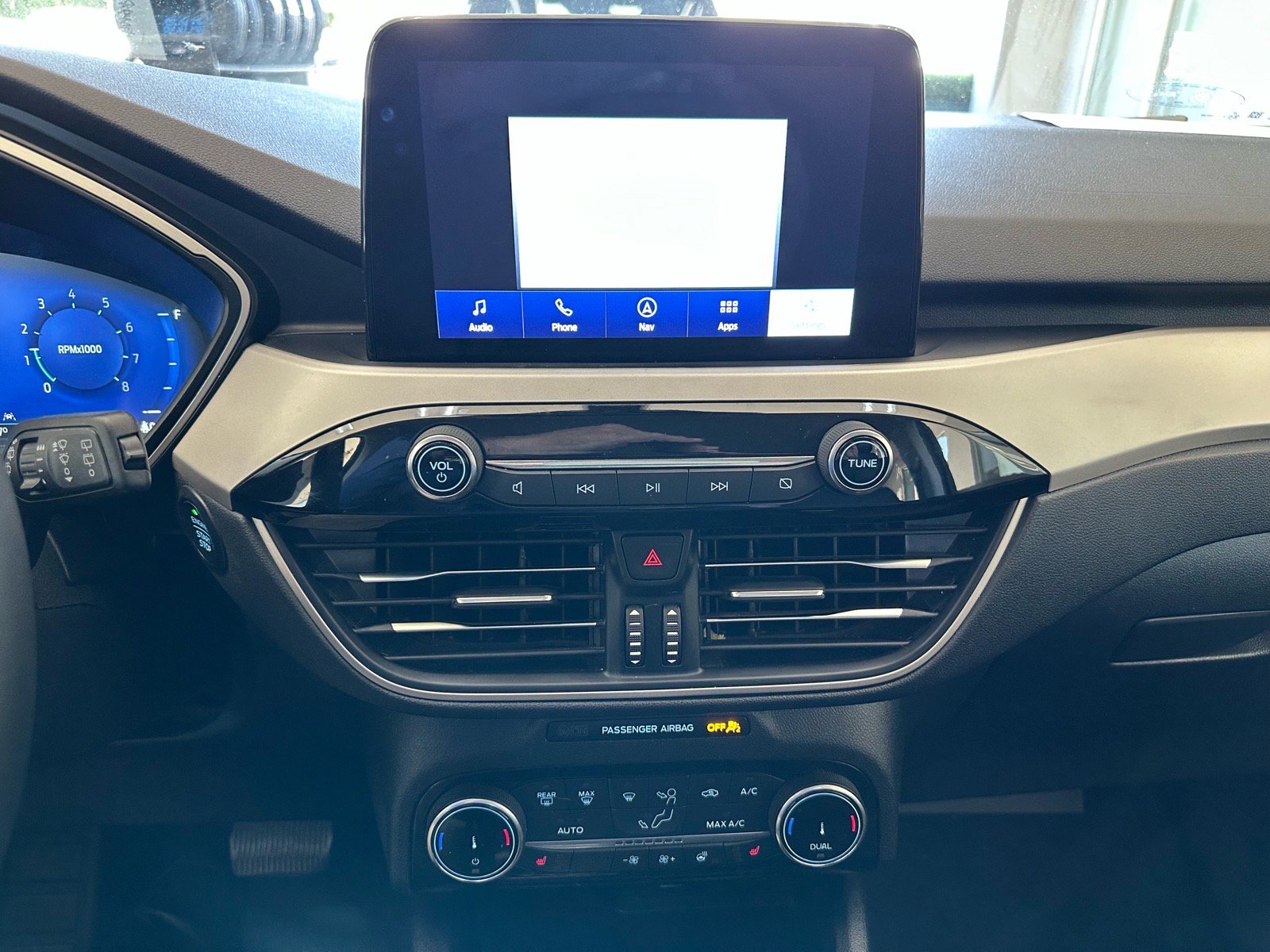 Certified 2022 Ford Escape SEL w/ Technology Package FWD image 28