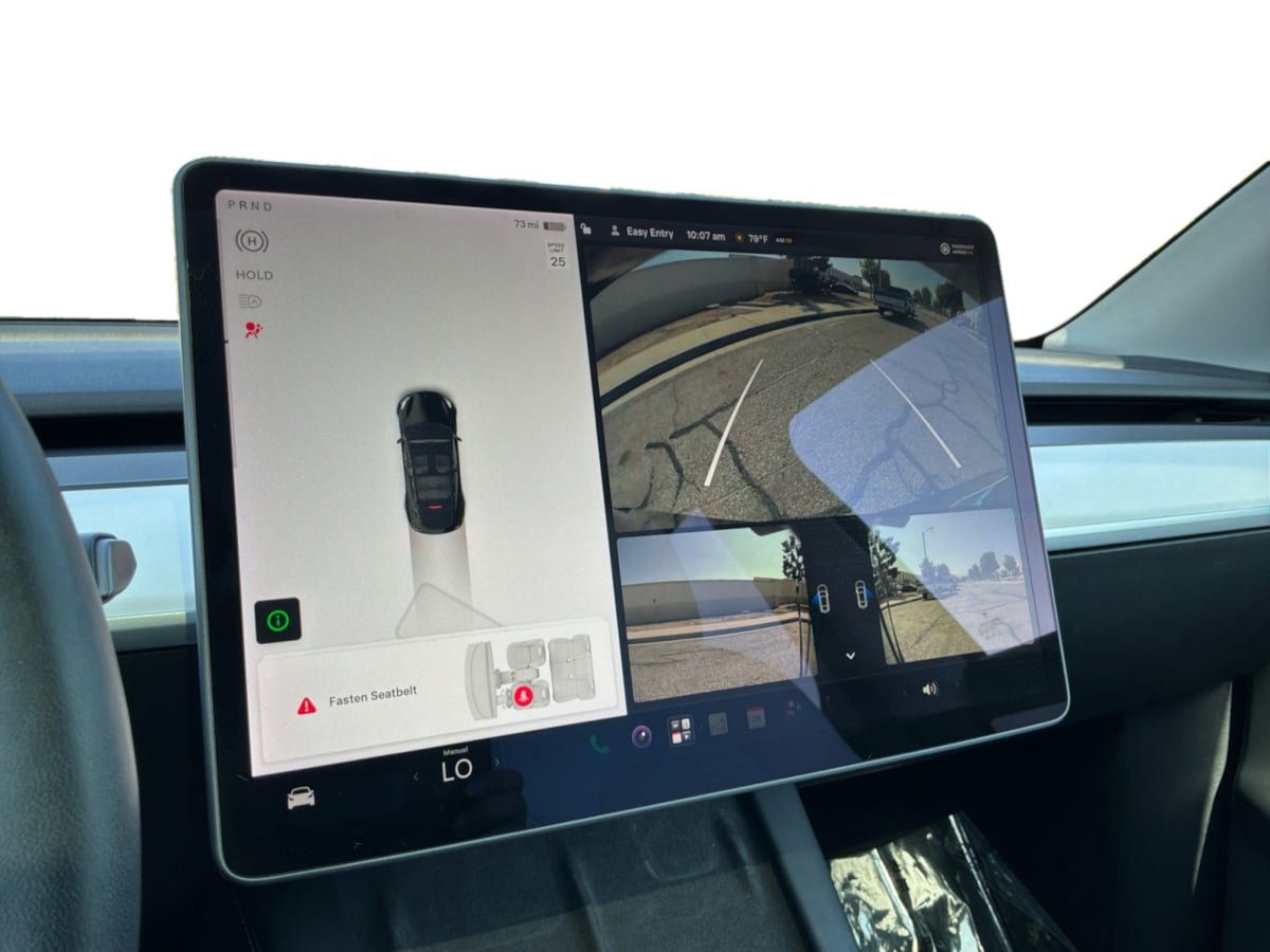 Used 2022 Tesla Model Y Long Range AWD/4WD image 13