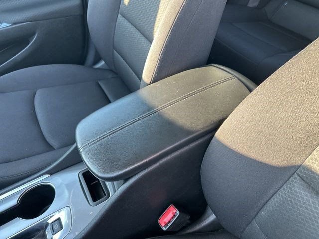 Used 2024 Chevrolet Malibu LT FWD image 25