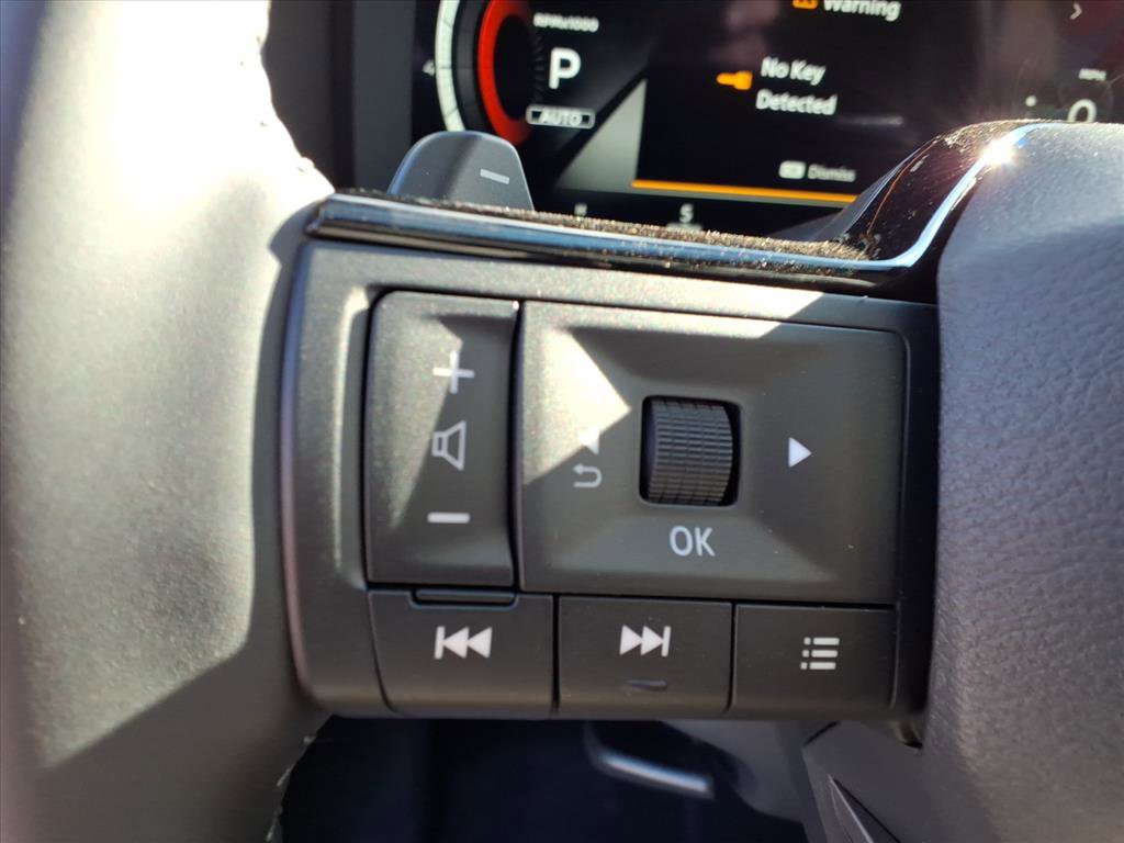 New 2026 Nissan Rogue Platinum image 20