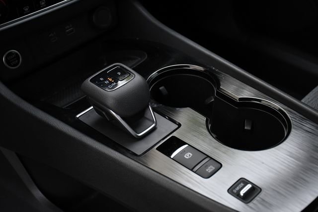 Used 2023 Nissan Rogue SV image 12