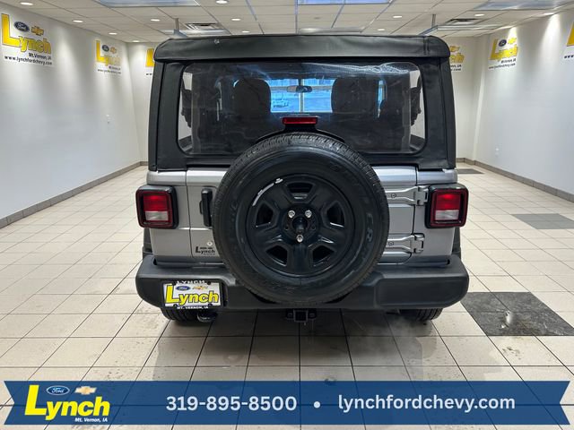 Used 2021 Jeep Wrangler Sport image 16