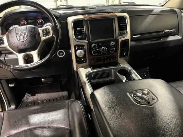Used 2016 RAM 1500 Laramie w/ Convenience Group AWD/4WD image 16