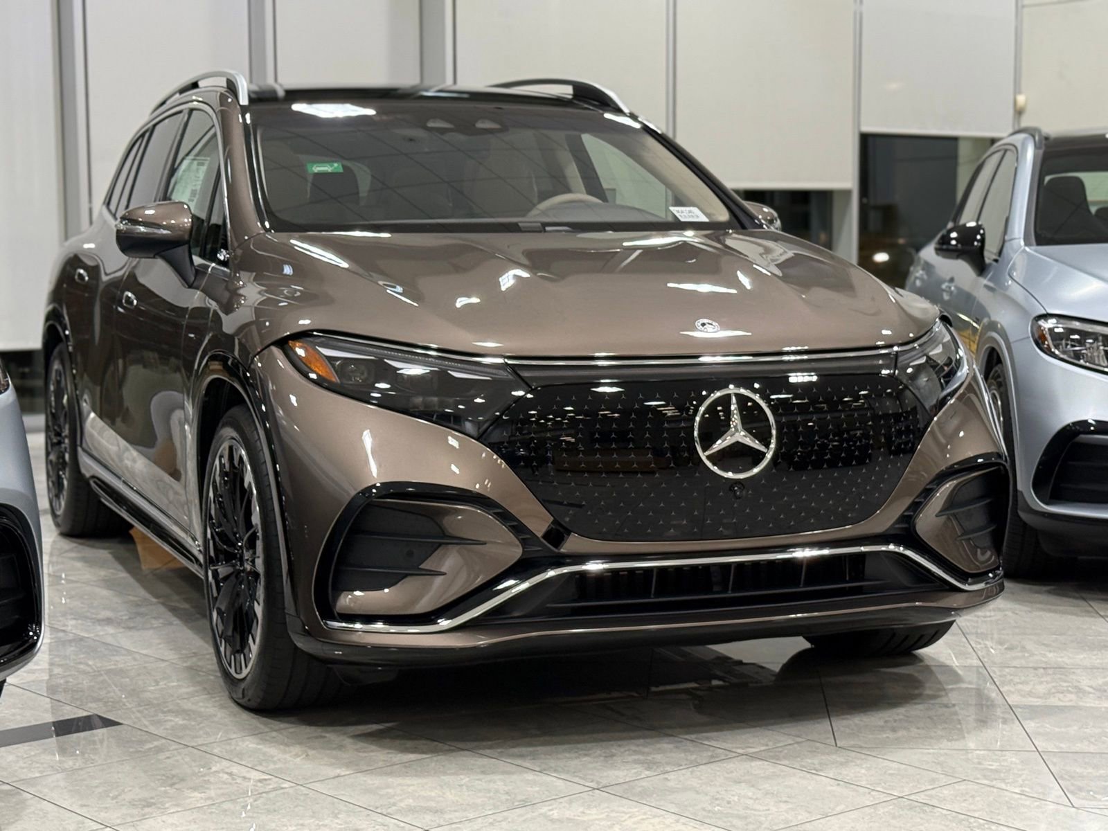 New 2026 Mercedes-Benz EQS 400 4MATIC SUV image 7