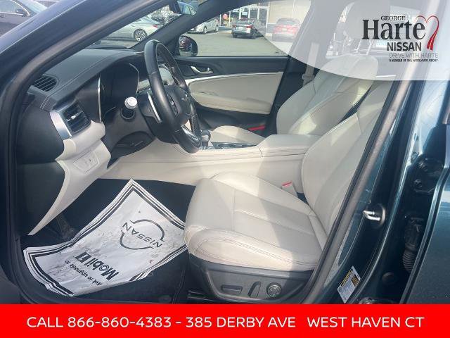 Used 2024 Genesis G70 2.5T image 27