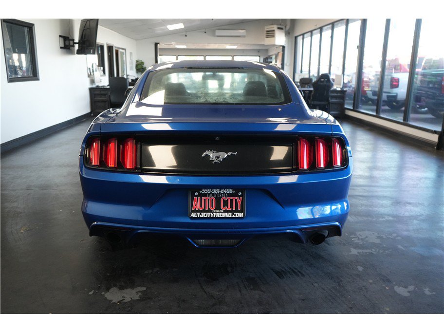Used 2017 Ford Mustang Coupe w/ Ecoboost Performance Package RWD image 6