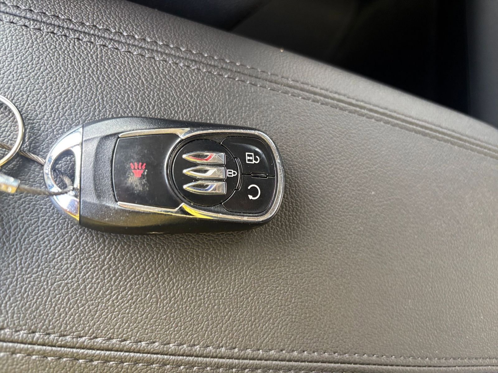 Used 2025 Buick Encore GX Preferred FWD image 23