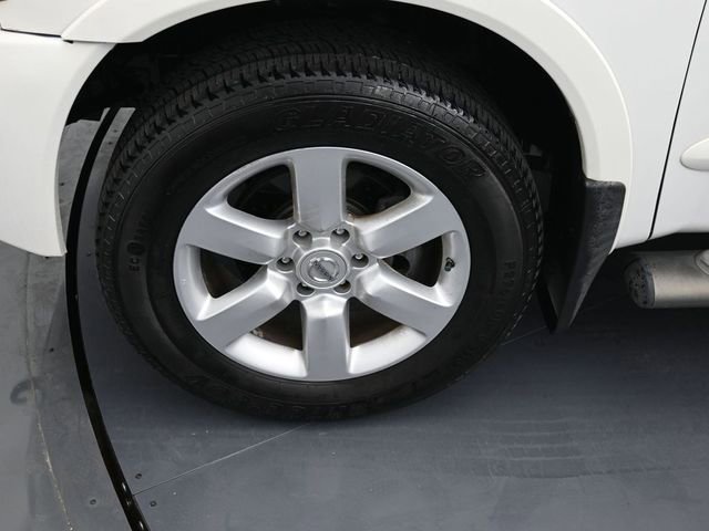 Used 2012 Nissan Titan SL w/ SL Technology Pkg image 9