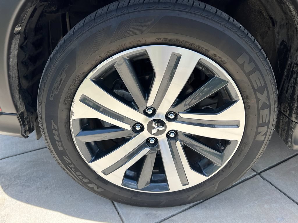 Used 2024 Mitsubishi Outlander Sport ES AWD/4WD image 23