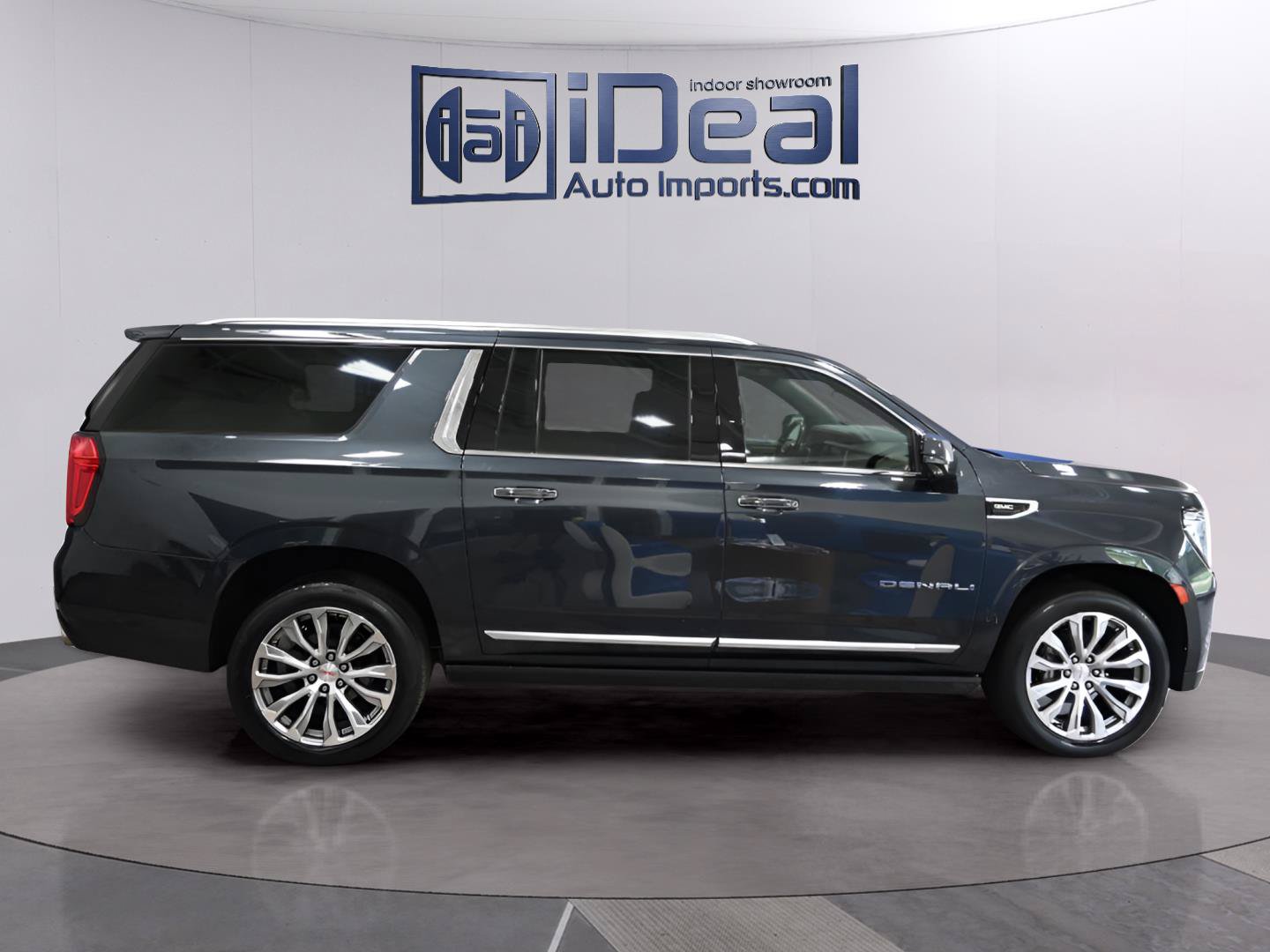 Used 2022 GMC Yukon XL Denali AWD/4WD image 7