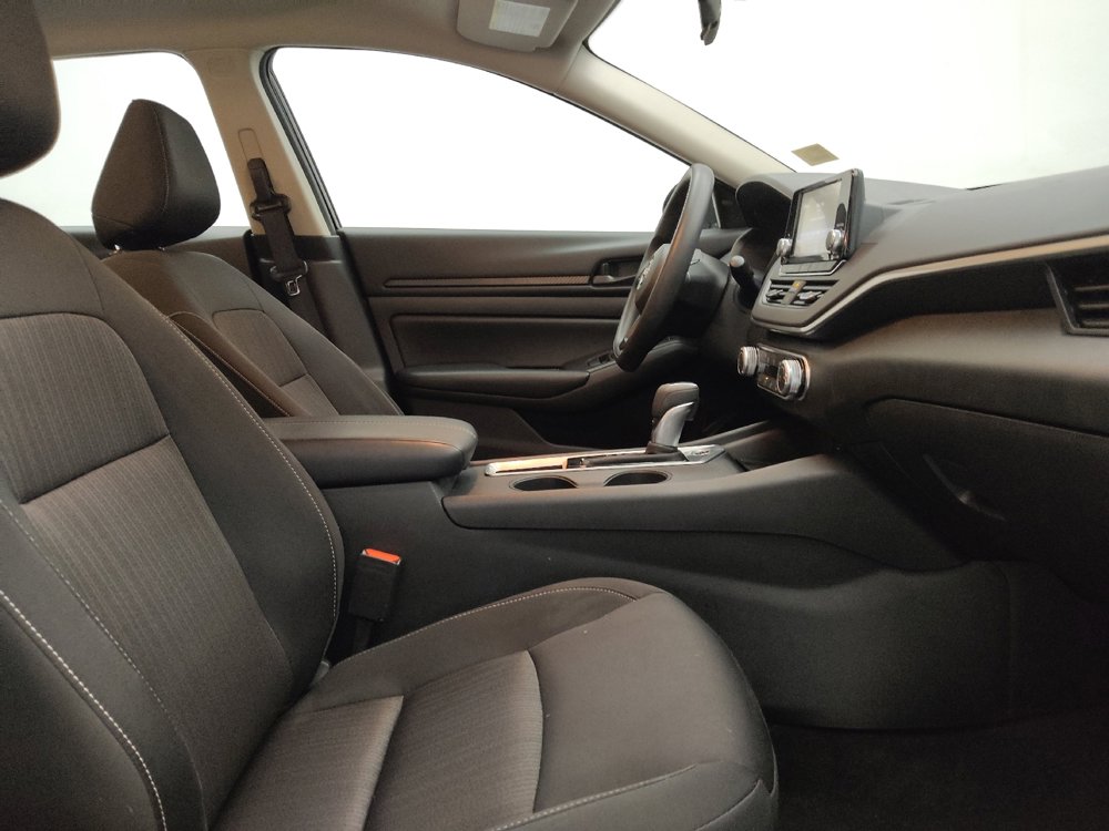 Used 2024 Nissan Altima 2.5 S image 21