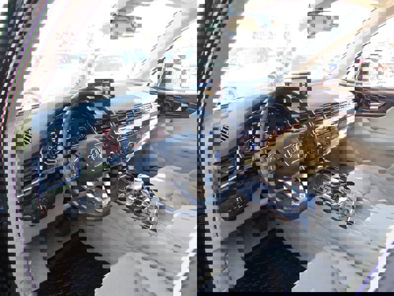 Used 2017 Audi Q7 3.0T Premium Plus image 8