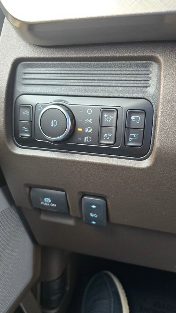 New 2026 Ford F350 King Ranch w/ Chrome Package image 22