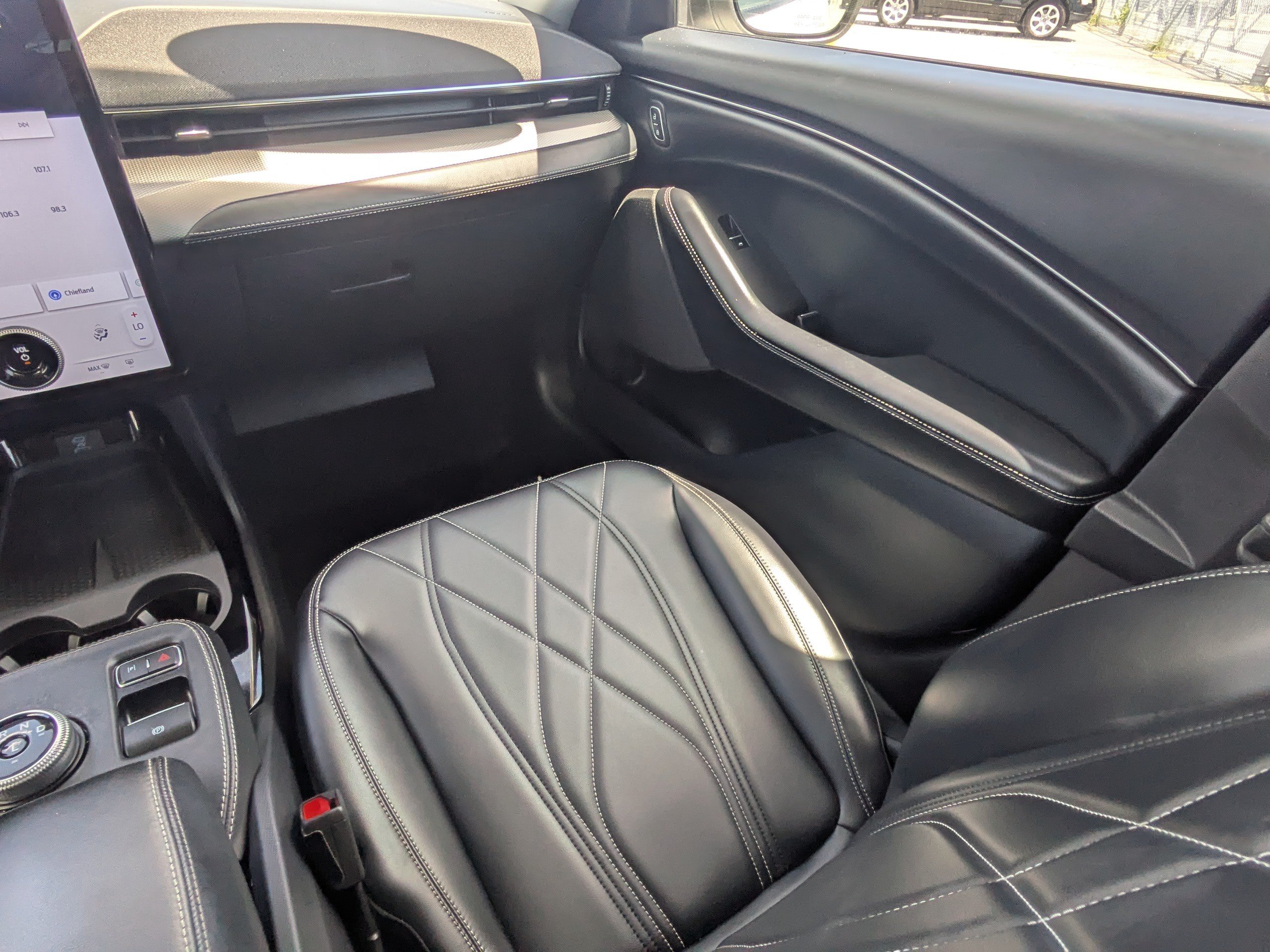 Used 2023 Ford Mustang Mach-E Select RWD image 17