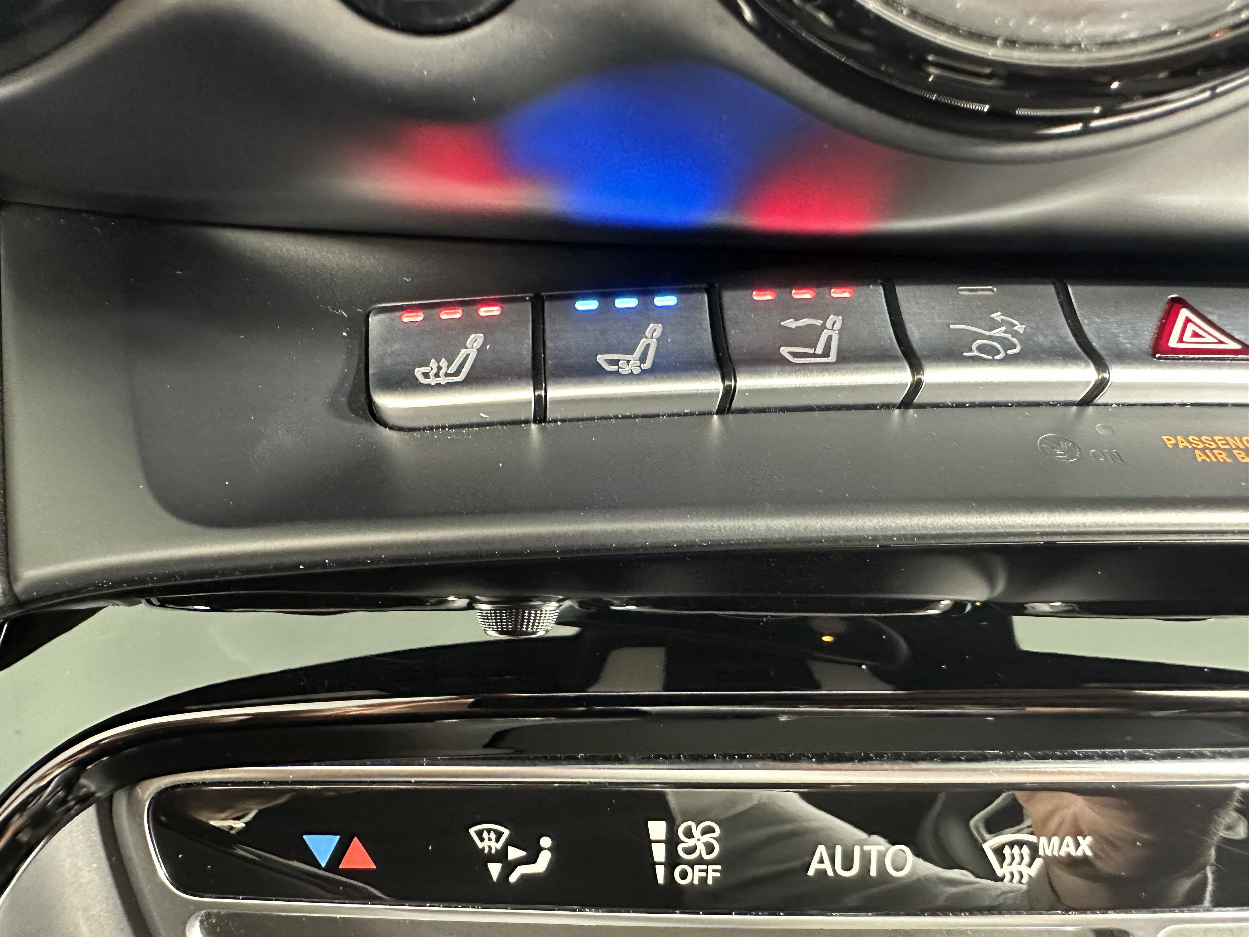 Used 2019 Mercedes-Benz AMG GT Roadster image 16