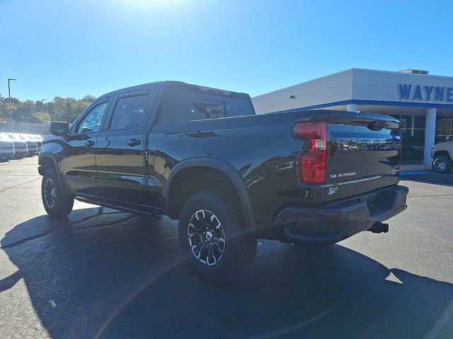 Used 2024 Chevrolet Silverado 1500 ZR2 w/ Technology Package image 4