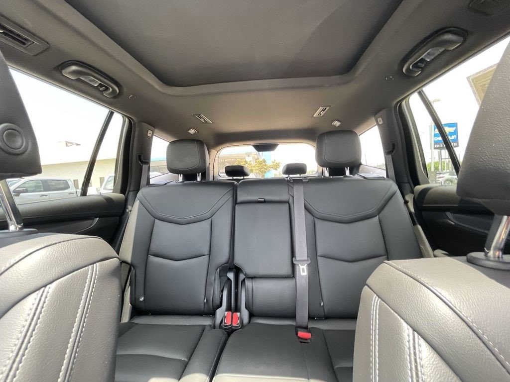 Certified 2024 Cadillac XT6 Luxury FWD image 18