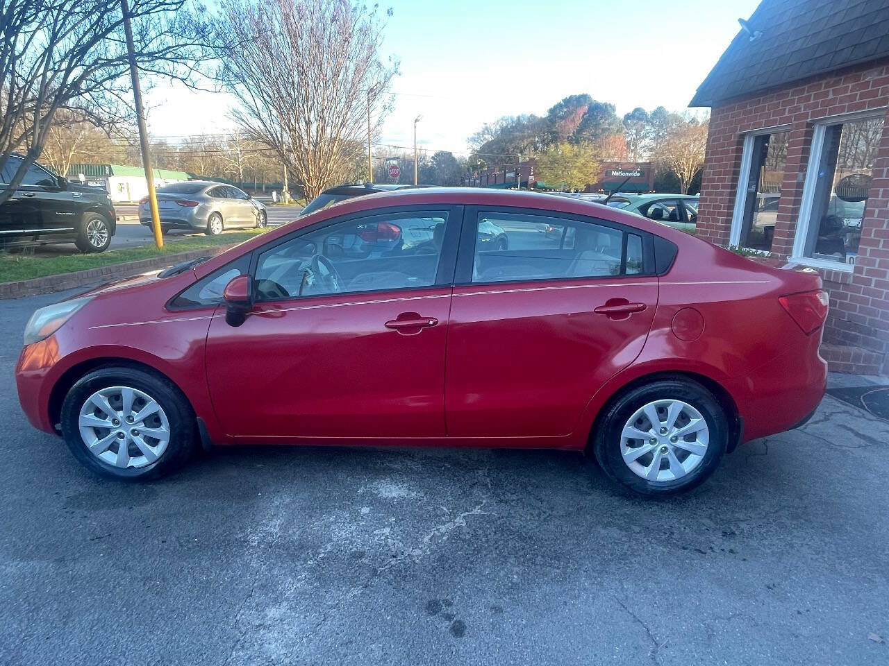Used 2012 Kia Rio LX image 4