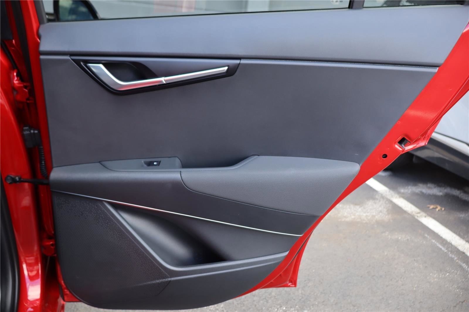 Certified 2025 Kia Niro EX Touring image 30