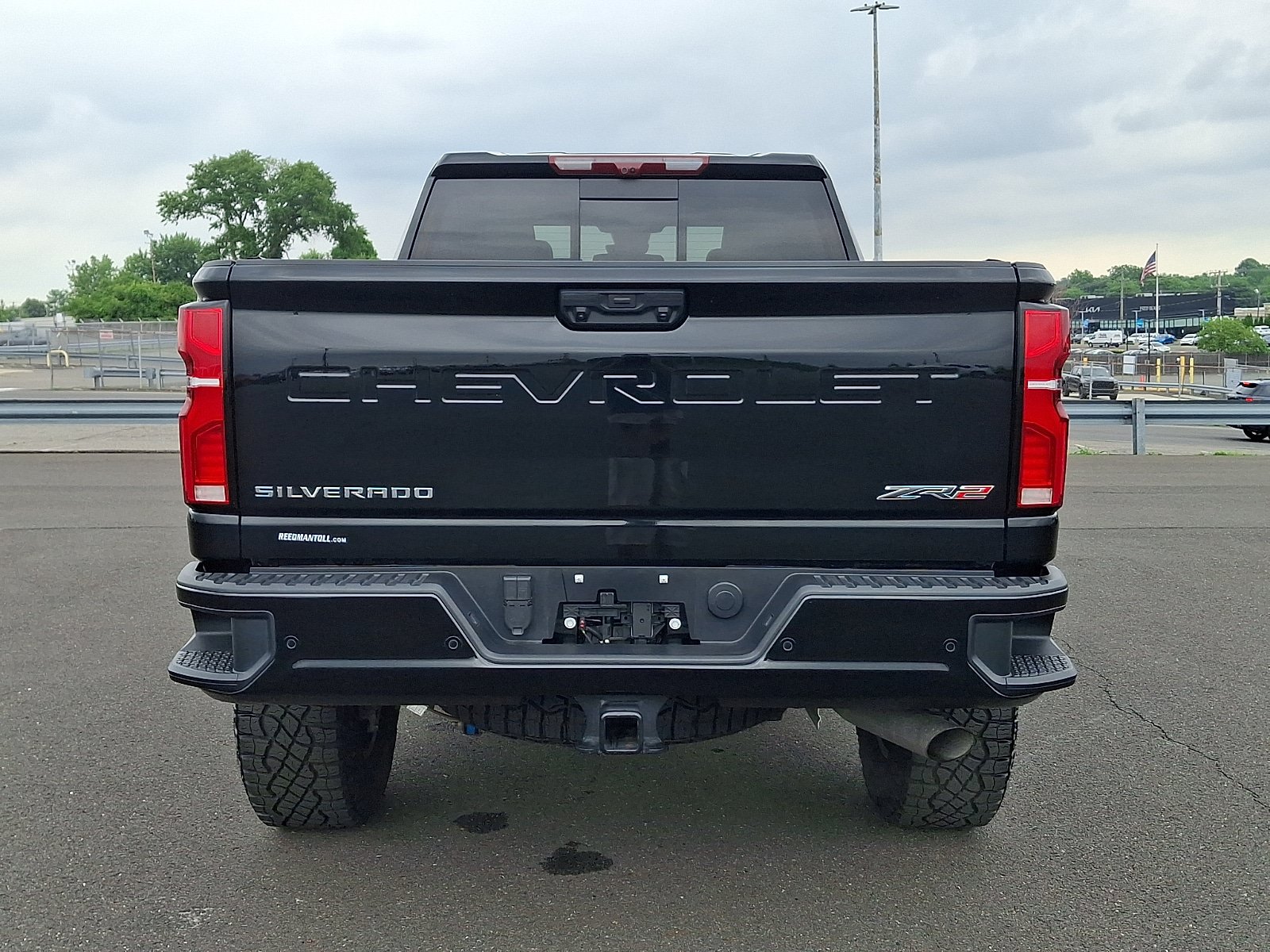 Used 2025 Chevrolet Silverado 2500 ZR2 w/ Technology Package AWD/4WD image 5