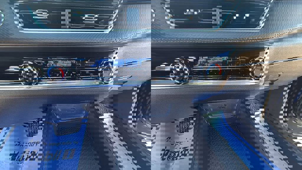 New 2026 Chevrolet Equinox LT w/ Convenience Package II image 33