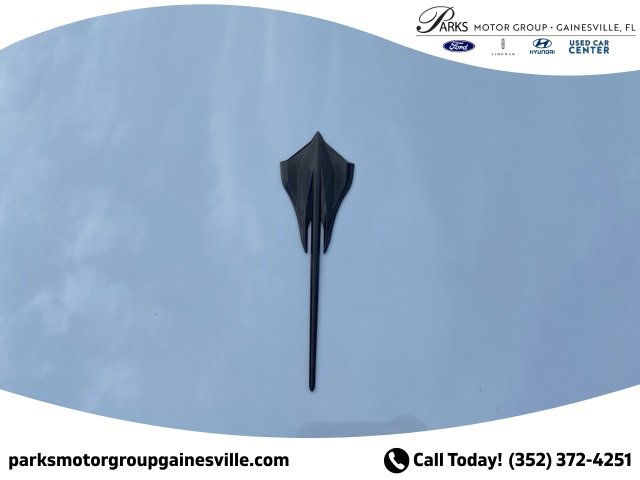 Used 2022 Chevrolet Corvette Stingray Premium Cpe w/ Z51 Performance Package image 13