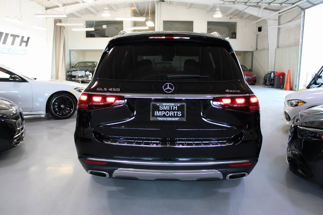 Used 2025 Mercedes-Benz GLS 450 4MATIC image 48