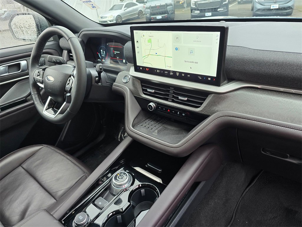 Used 2025 Ford Explorer Platinum image 8