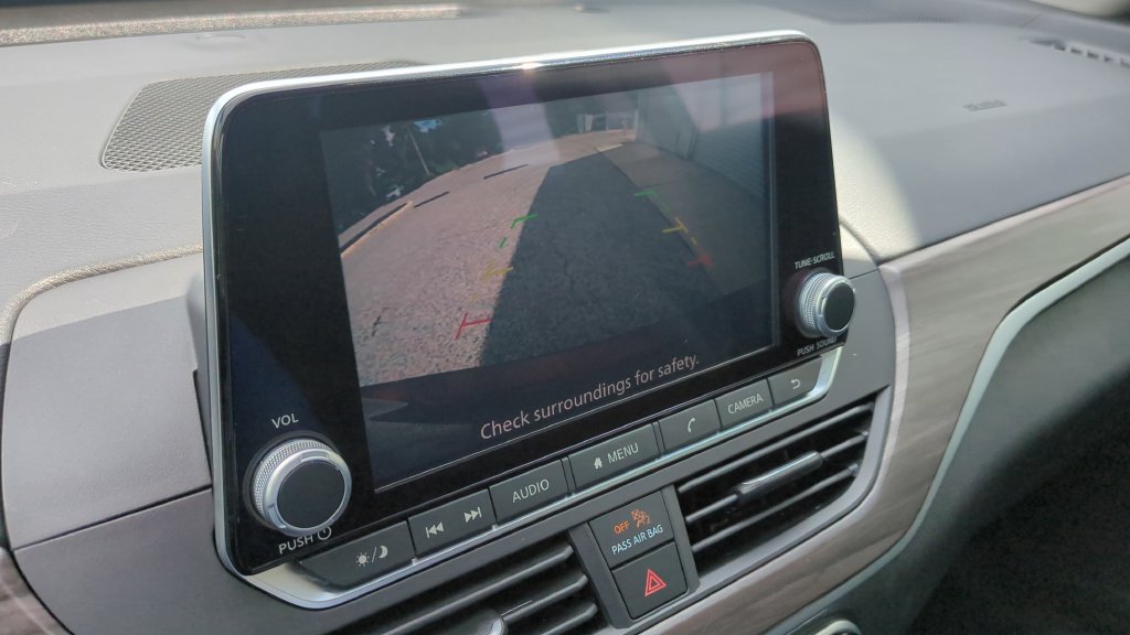 Certified 2025 Nissan Altima 2.5 SV FWD image 16