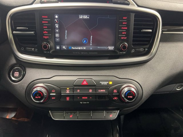 Used 2016 Kia Sorento SX AWD/4WD image 3