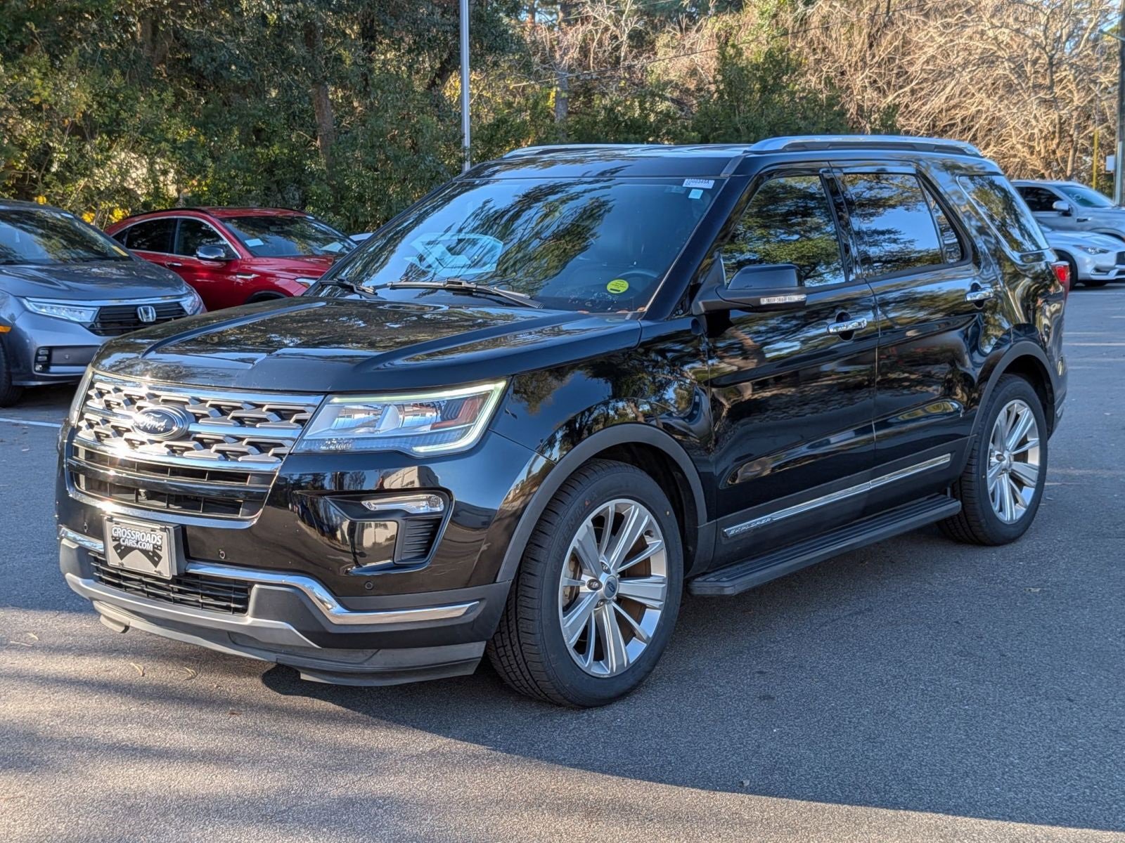 Used 2018 Ford Explorer Limited w/ Ford Safe & Smart Package image 7