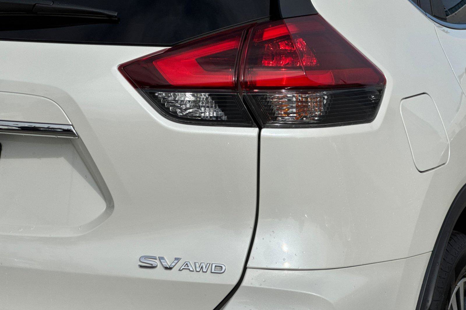 Used 2020 Nissan Rogue SV w/ Sun & Sound Touring Package AWD/4WD image 30