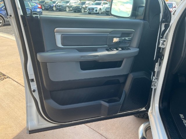 Used 2016 RAM 1500 Big Horn AWD/4WD image 19