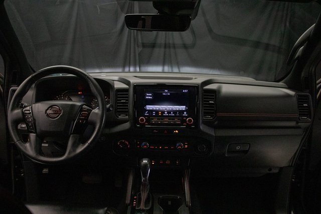 Used 2023 Nissan Frontier PRO-4X image 21