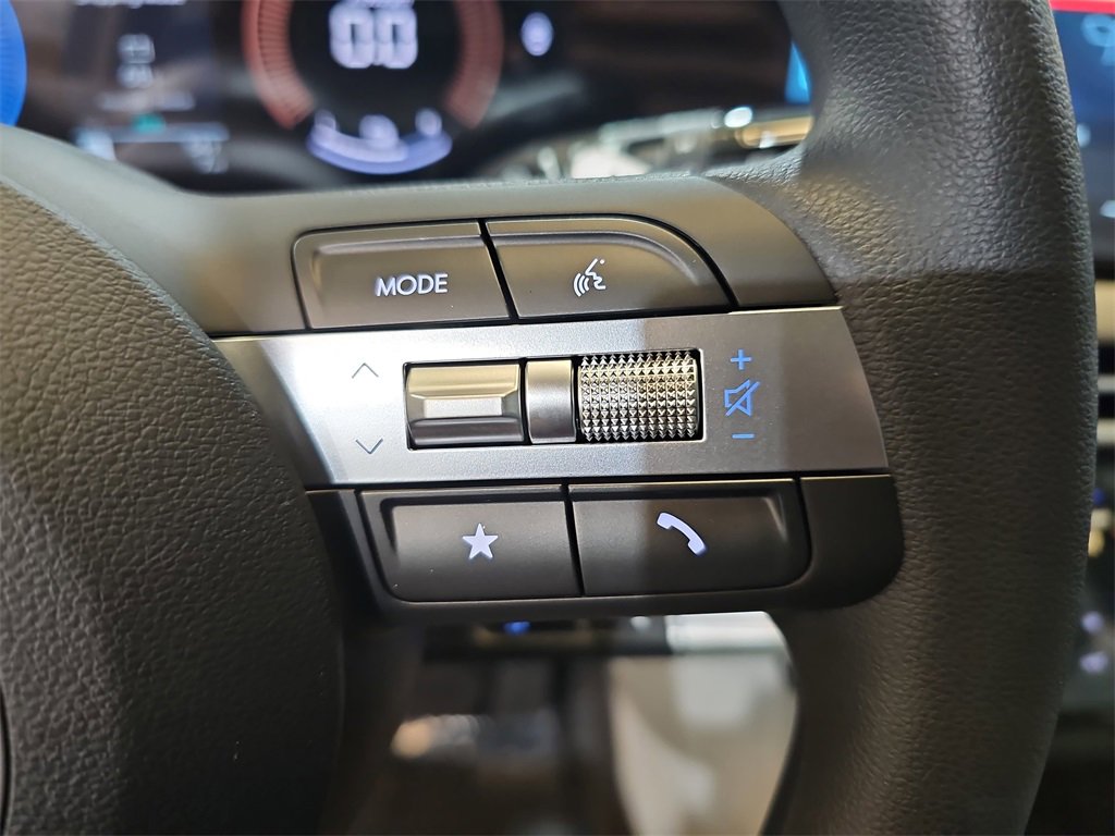 New 2026 Hyundai Tucson Blue SE image 17