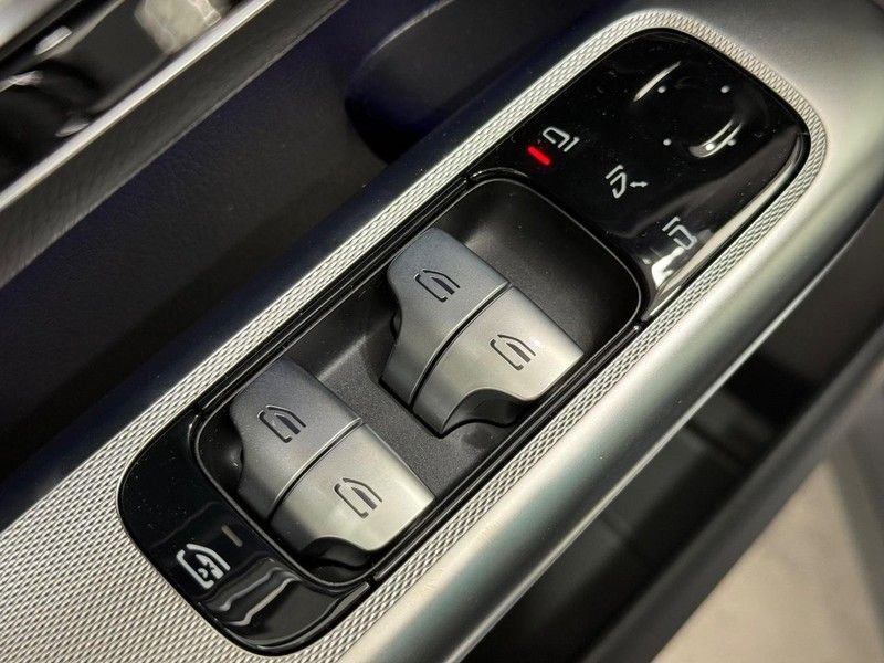 New 2026 Mercedes-Benz GLC 300 4MATIC image 15