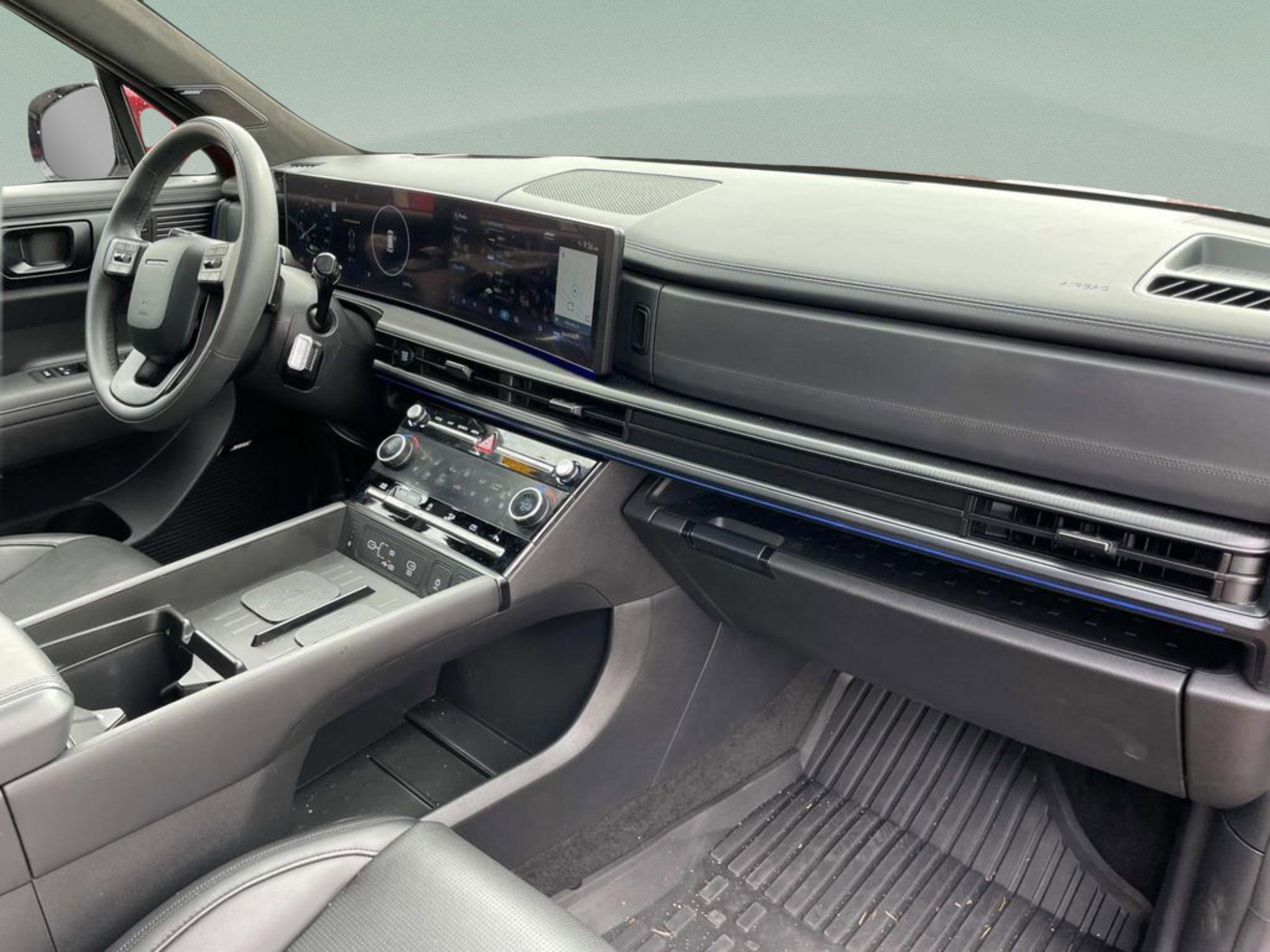 Used 2024 Hyundai Santa Fe Calligraphy image 19