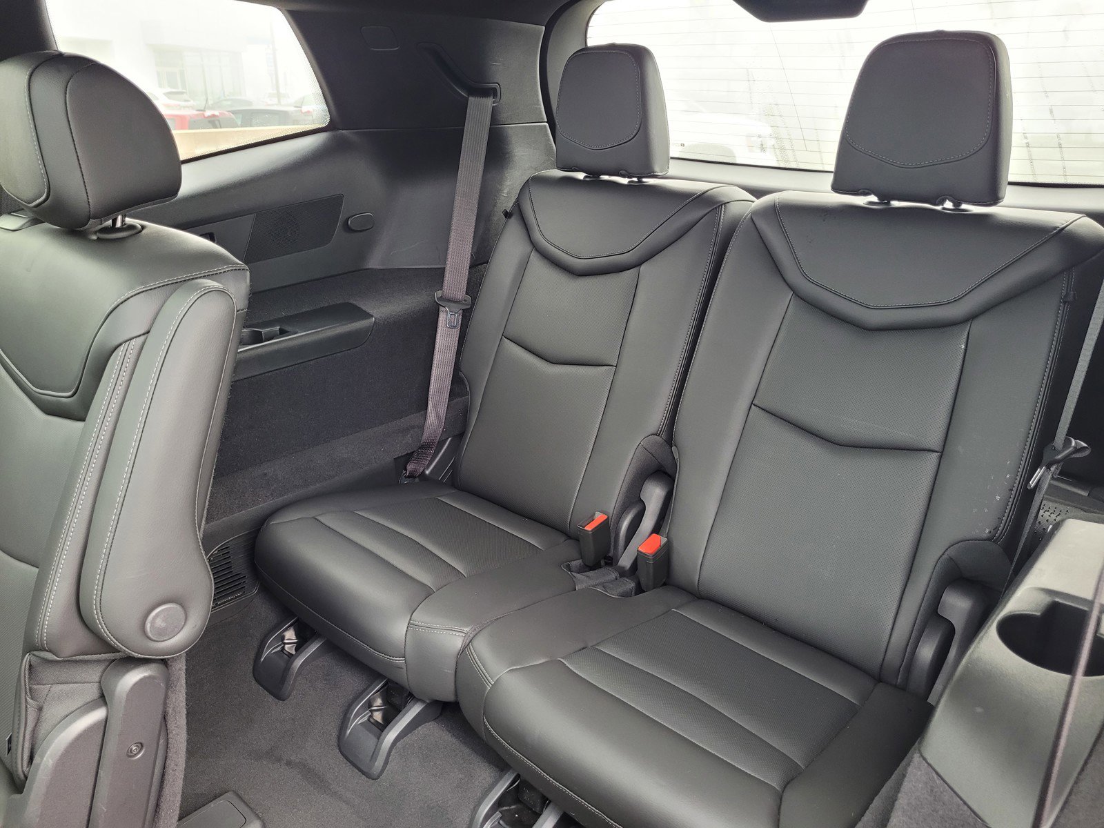 Certified 2025 Cadillac XT6 Premium Luxury image 12