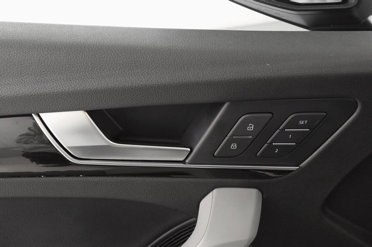 Used 2018 Audi Q5 2.0T Premium Plus image 22