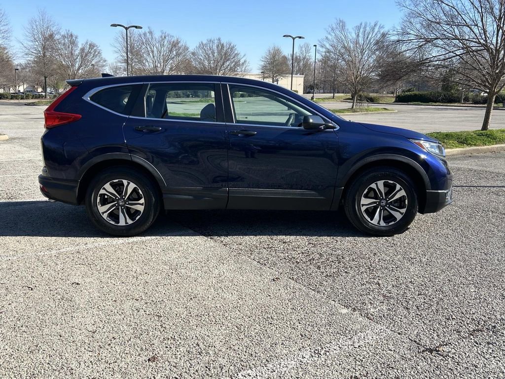 Used 2017 Honda CR-V LX image 8