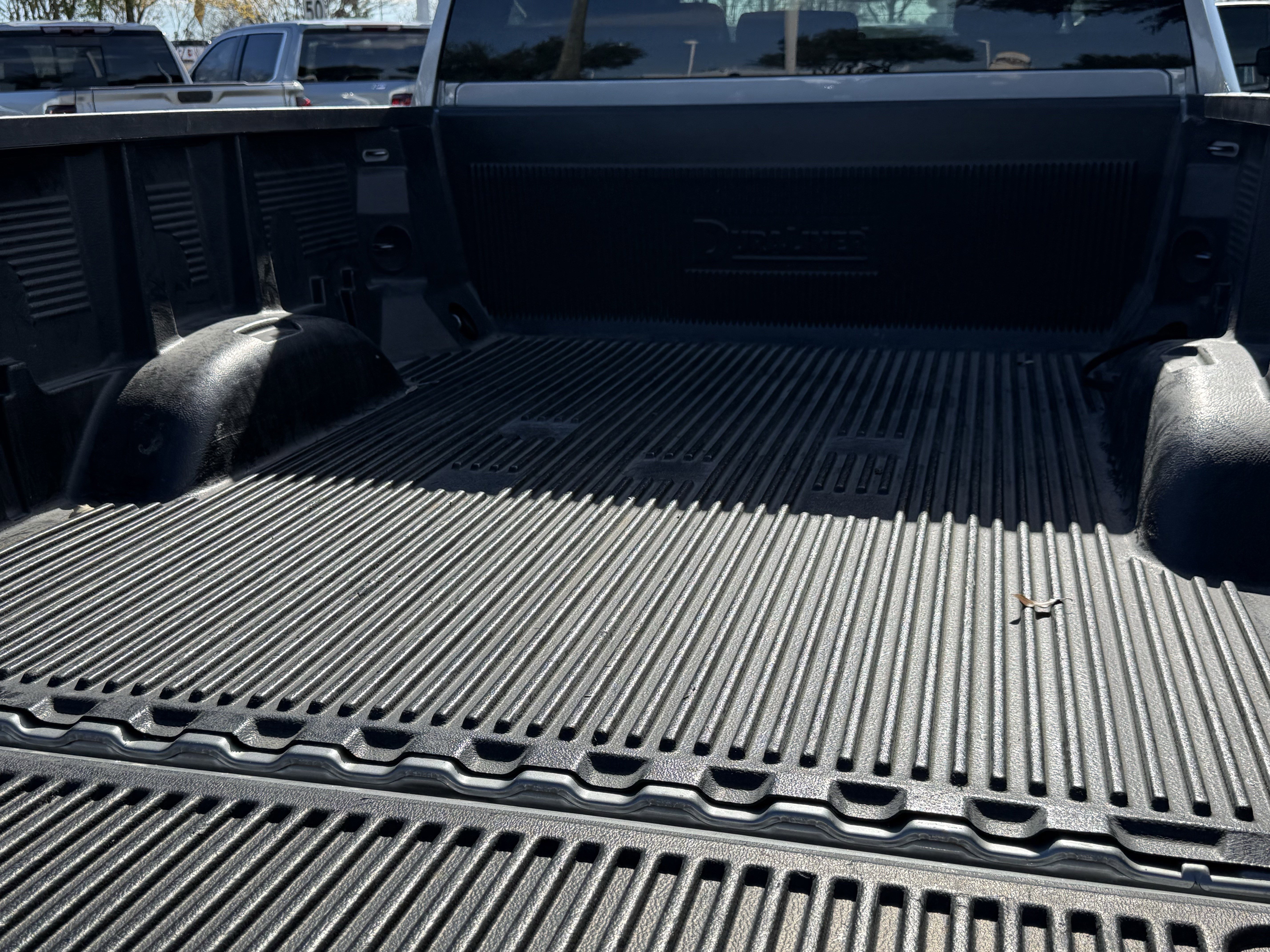 Used 2025 Chevrolet Silverado 2500 LT w/ Convenience Package image 30