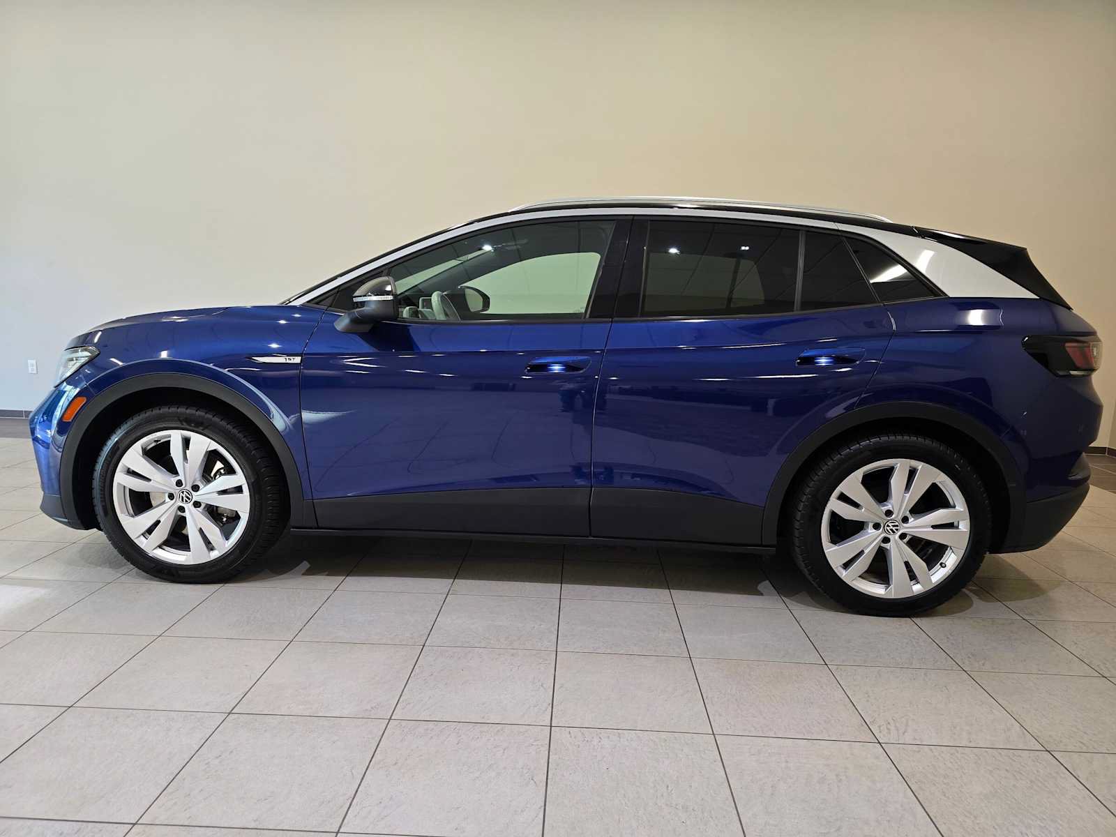 Used 2021 Volkswagen ID.4 1st Edition RWD image 3