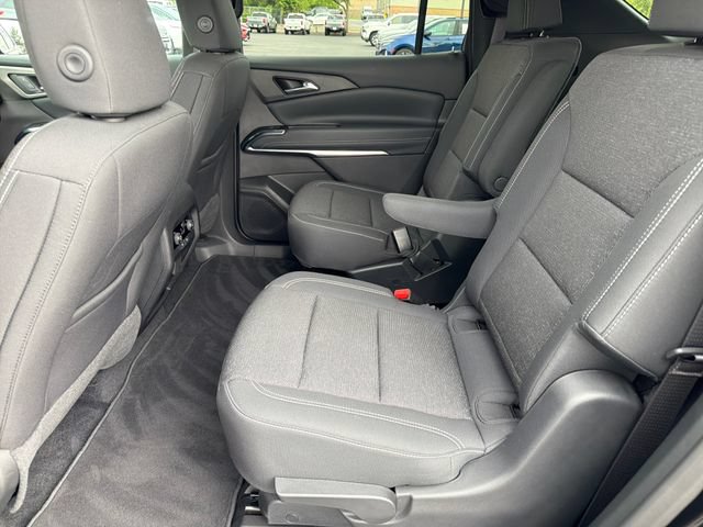 Certified 2025 Chevrolet Traverse LT w/ Driver Confidence Package AWD/4WD image 22