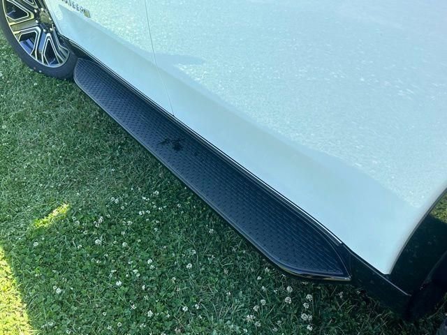 New 2024 Jeep Wagoneer 4WD w/ Premium Group I image 33