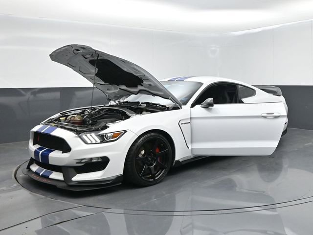 Used 2017 Ford Mustang Shelby GT350R w/ GT350R Equipment Group 920A image 67
