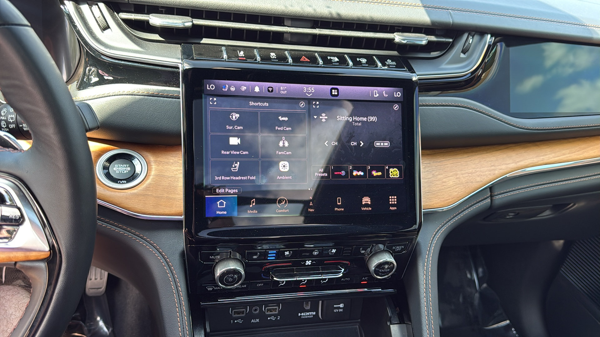 Used 2023 Jeep Grand Cherokee L Summit AWD/4WD image 19