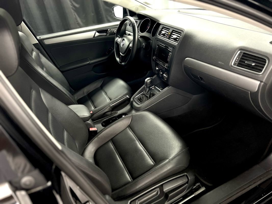 Used 2015 Volkswagen Jetta SE image 22