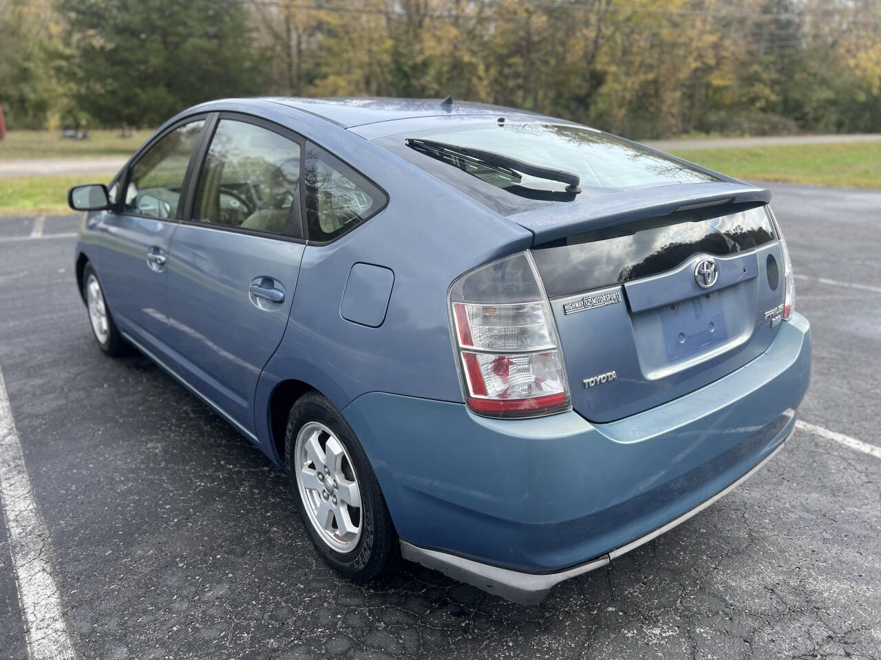 Used 2005 Toyota Prius FWD image 2