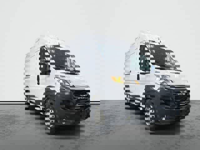 Used 2025 RAM ProMaster 2500 w/ Convenience Group image 6