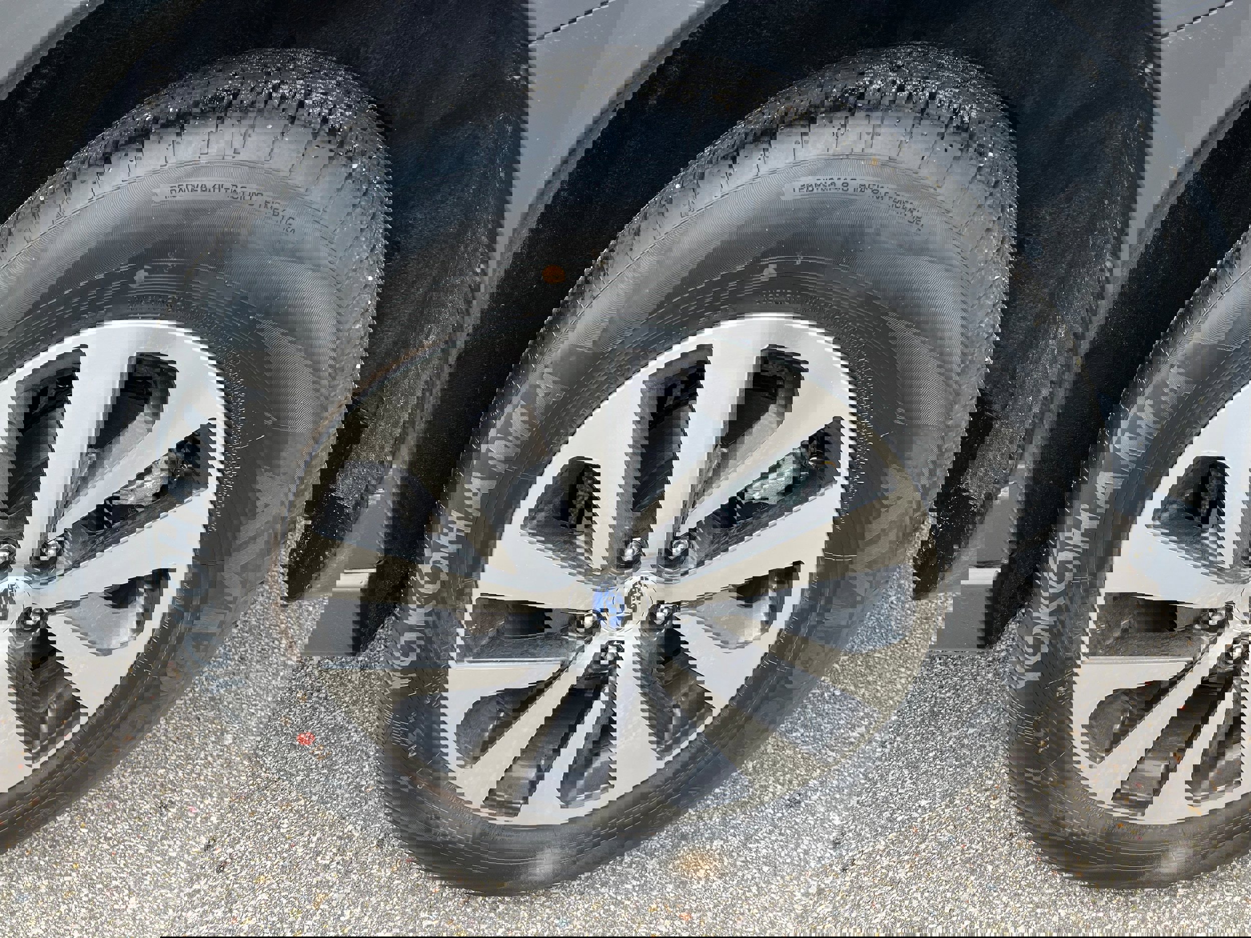 Certified 2025 Subaru Outback Premium w/ Popular Package #1A image 9